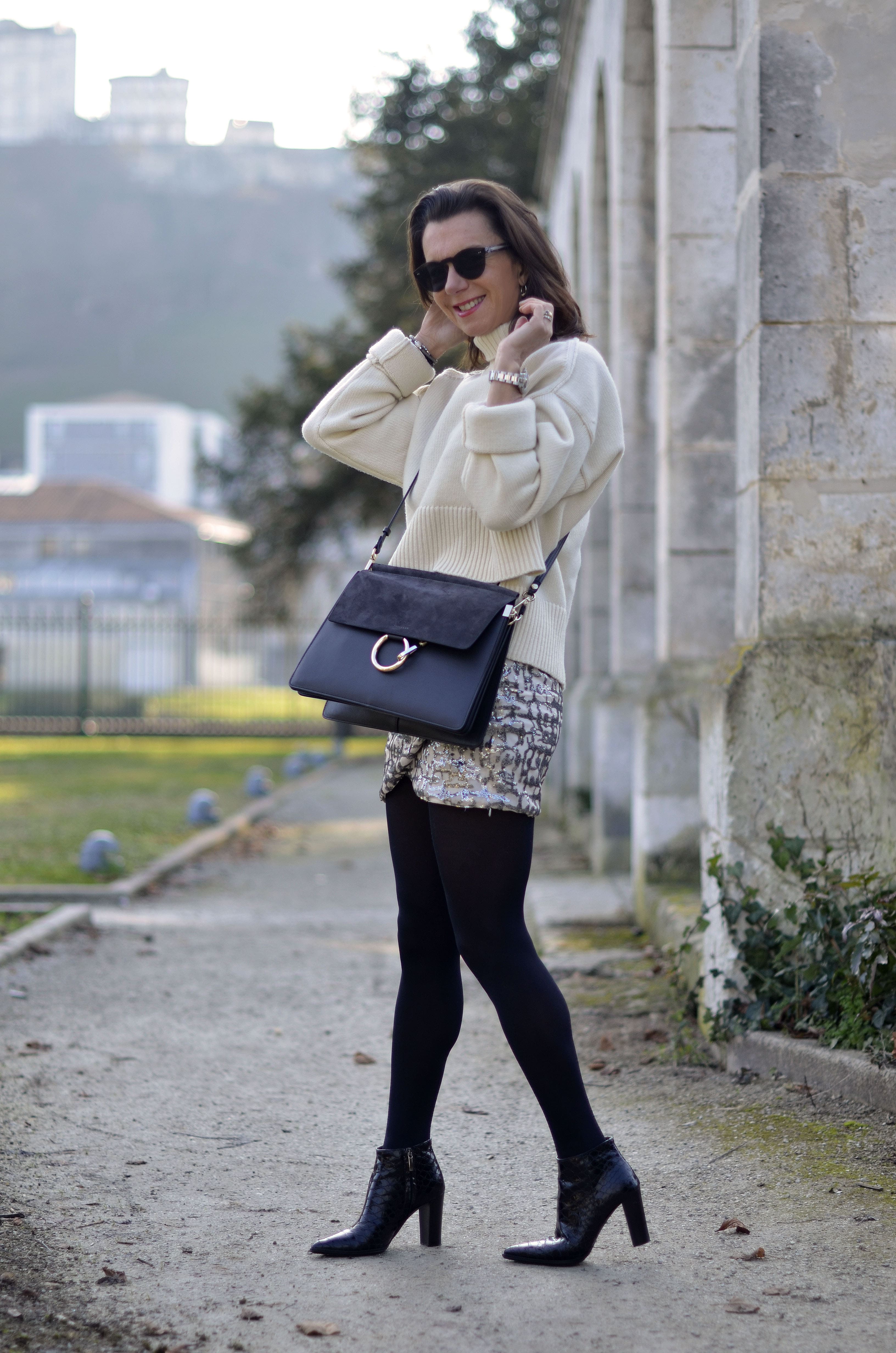 look-jupe-bash-paillettes-min